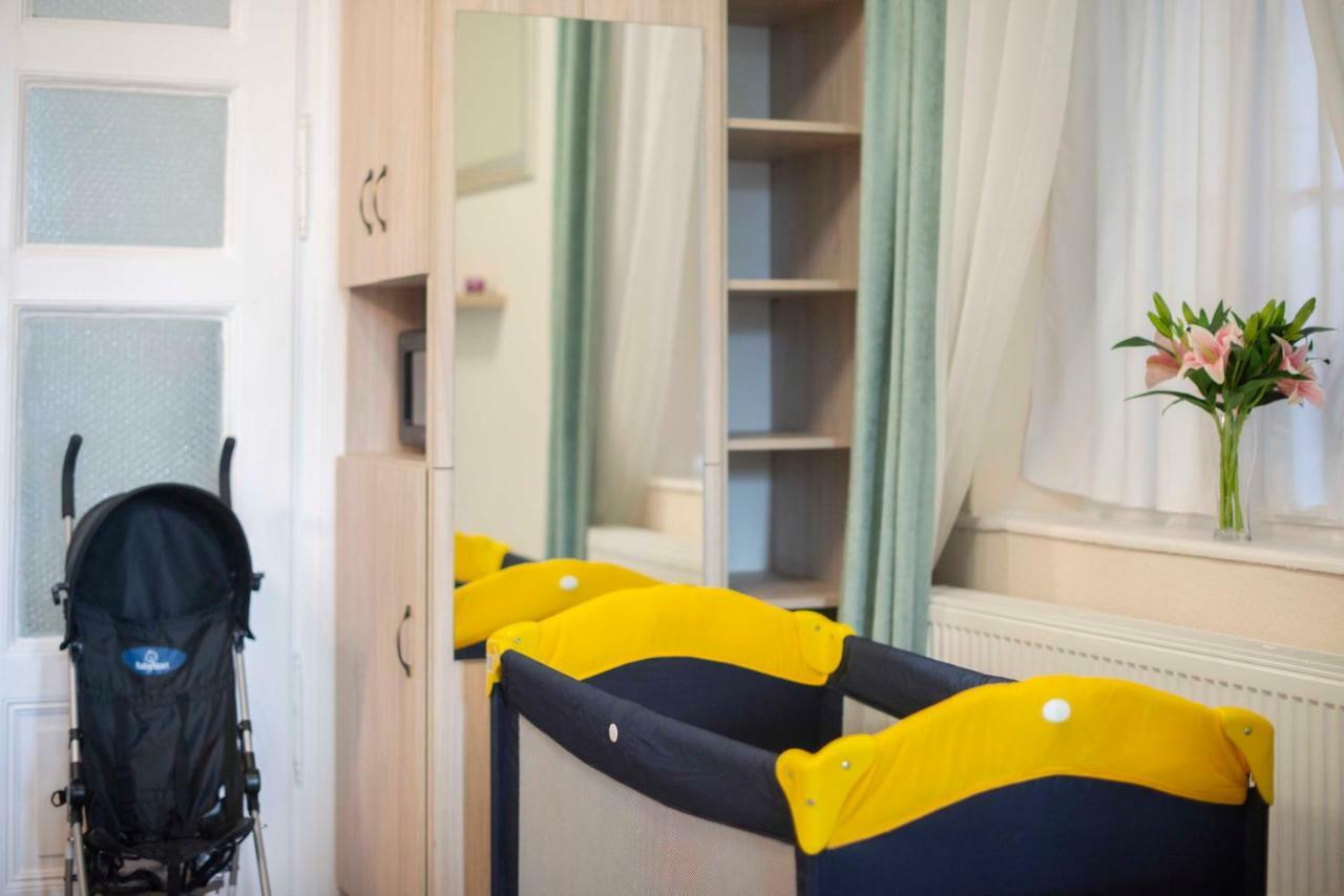 Suzy Apartman Eger Zewnętrze zdjęcie